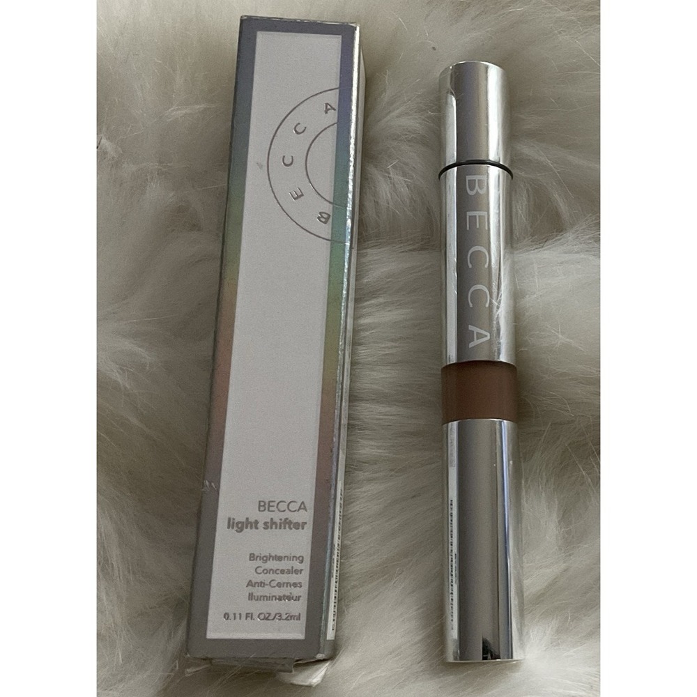 BECCA Light Shifter Brightening Concealer Galactica 5.5 - 0.11 fl oz. New in Box